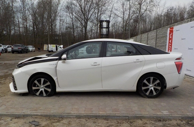 Toyota Mirai cena 48900 przebieg: 8917, rok produkcji 2020 z Koźmin Wielkopolski małe 407